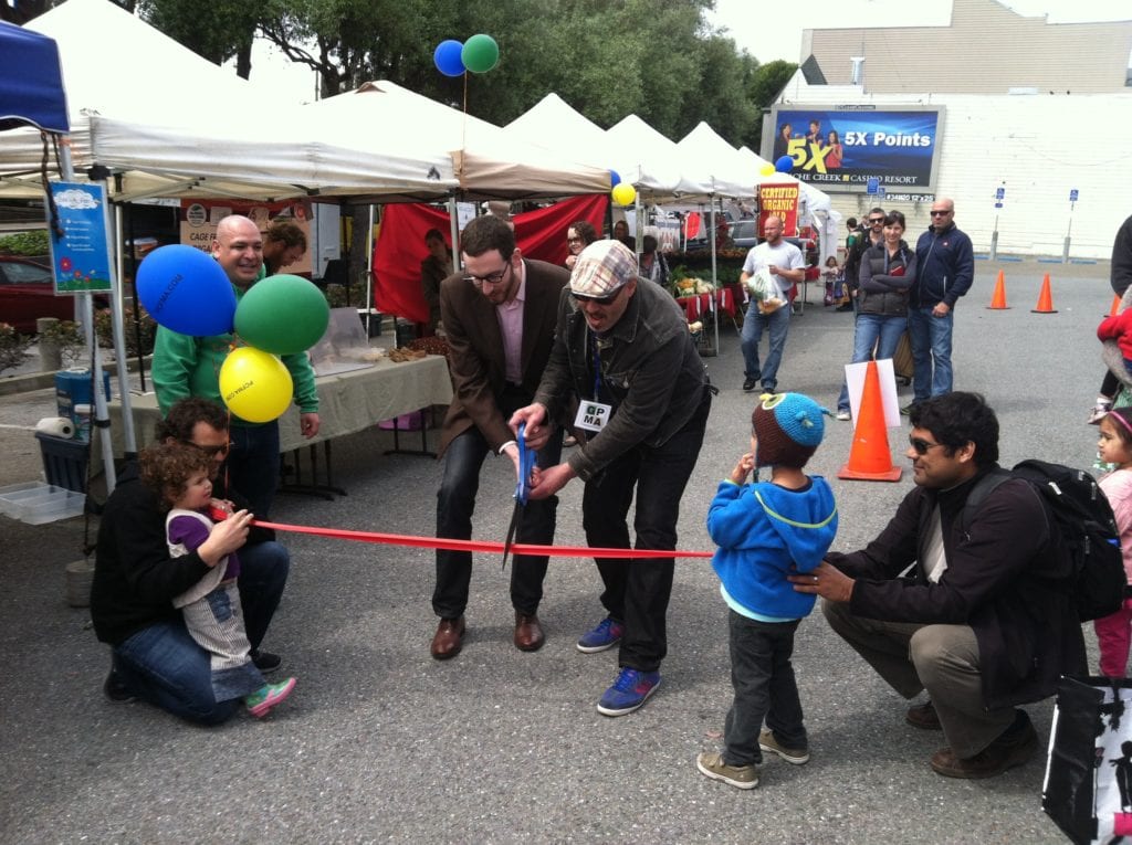 farmers market opening.JPG